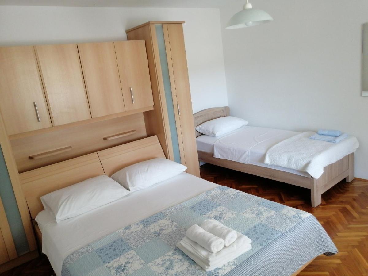 Holiday House Tunjarice Обровац Екстериор снимка
