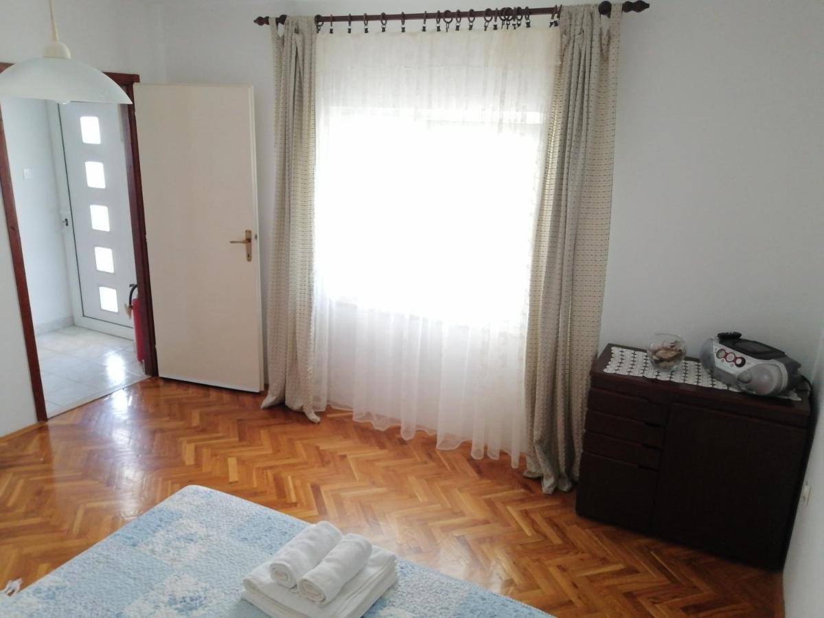 Holiday House Tunjarice Обровац Екстериор снимка