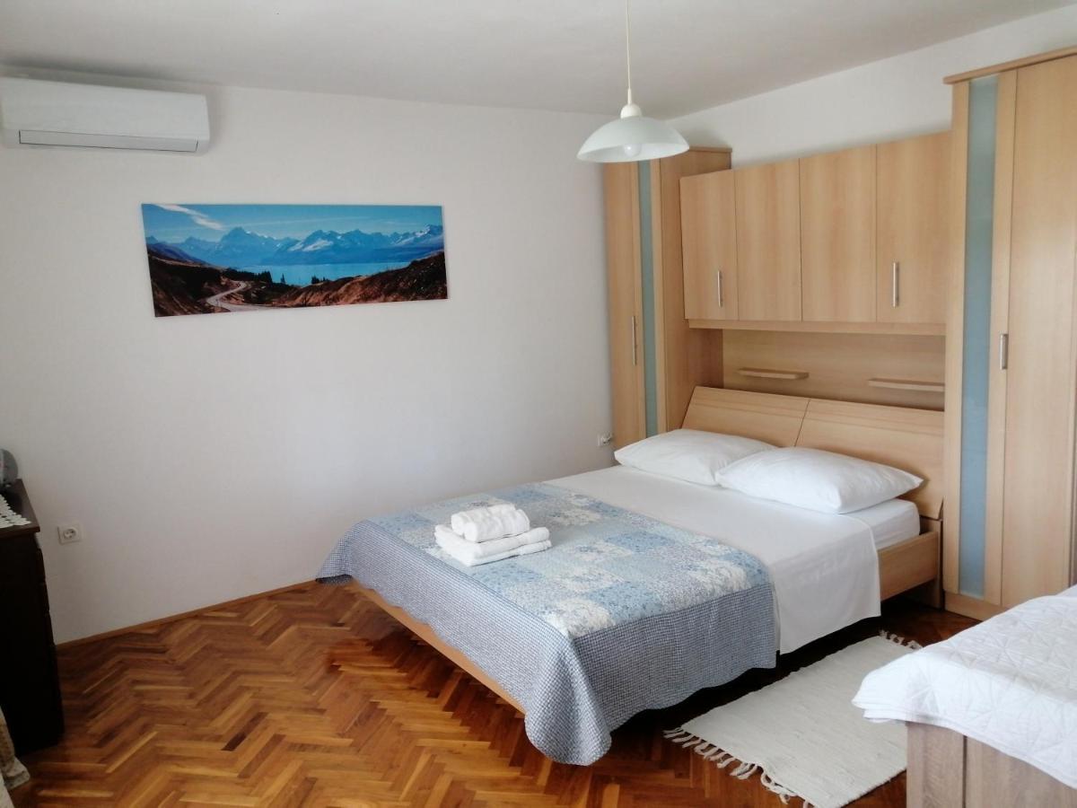 Holiday House Tunjarice Обровац Екстериор снимка