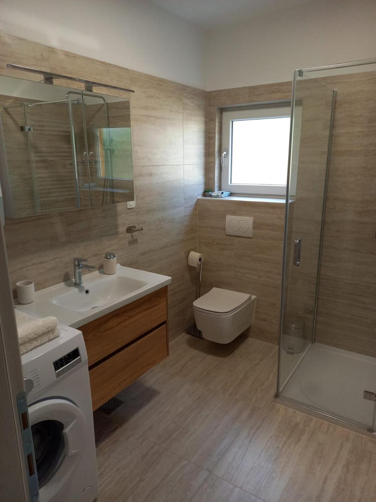 Holiday House Tunjarice Обровац Екстериор снимка